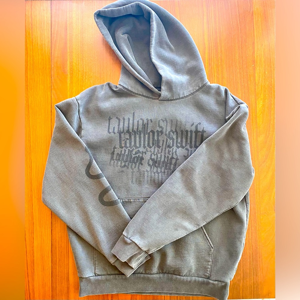 Taylor Swift Reputation Oversized Hoodie XS/S